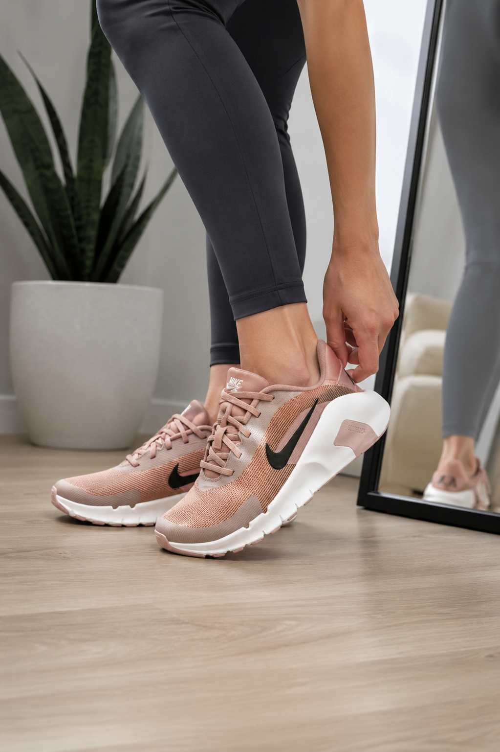NIKE Nike Flex Train - Rosa