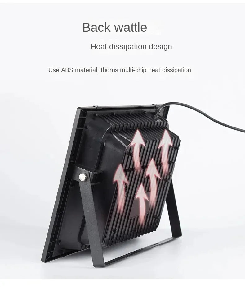 Holofote Solar 30W com Controlo Remoto – IP67, 1000mAh, Ajustável, Exterior