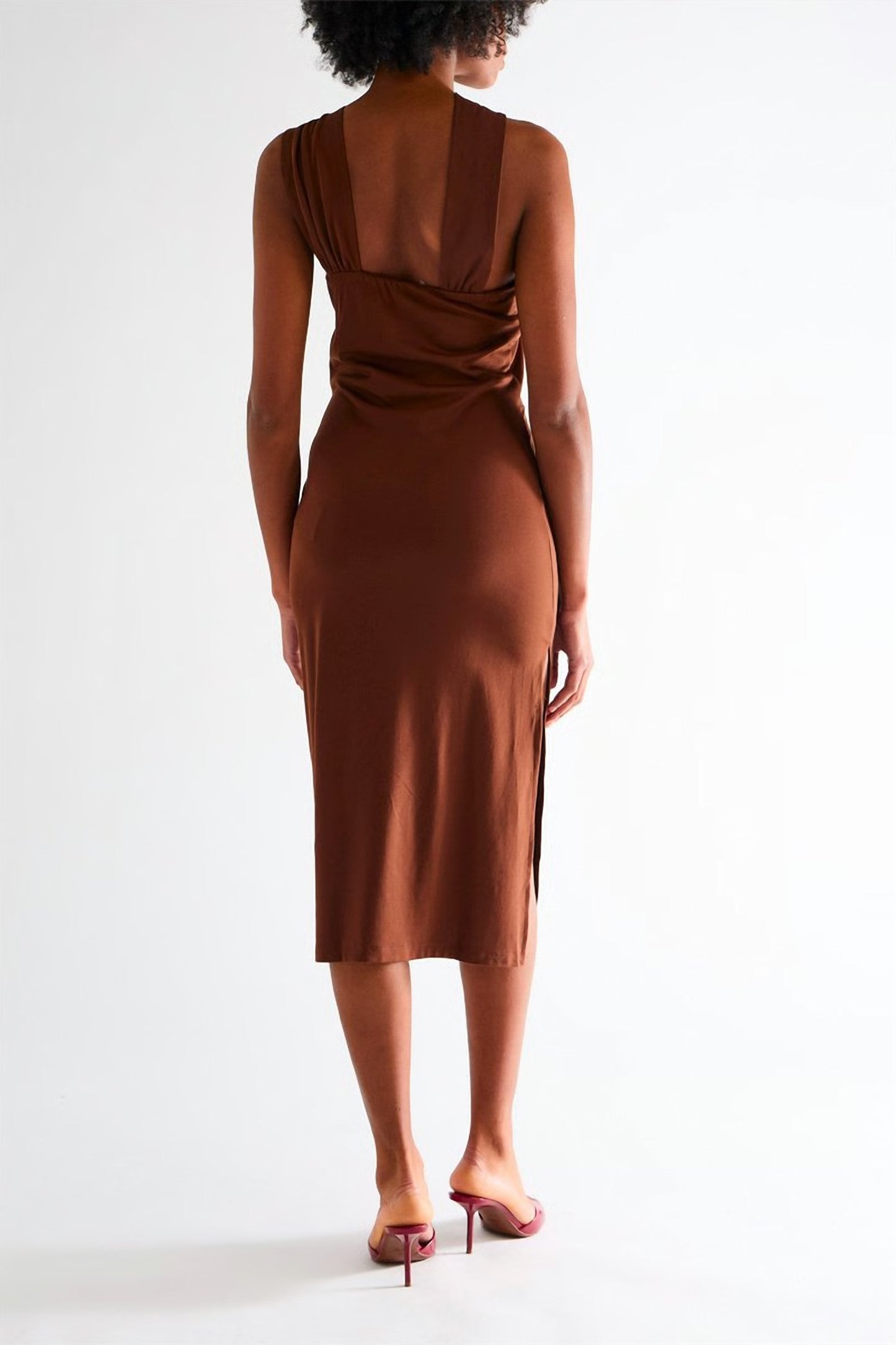 RINASCIMENTO, Vestido midi Castanho- Chocolate